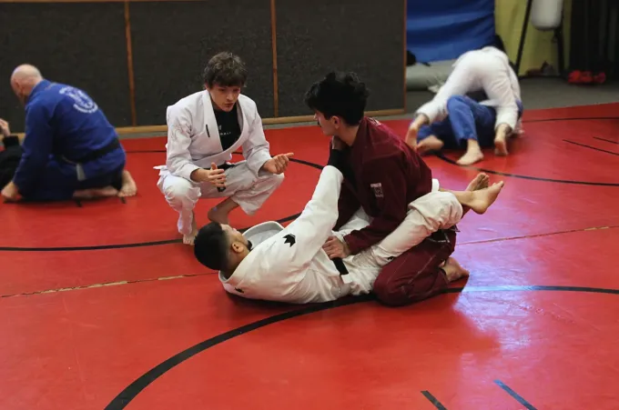 Live jiu-jitsu training at Ethos BJJ